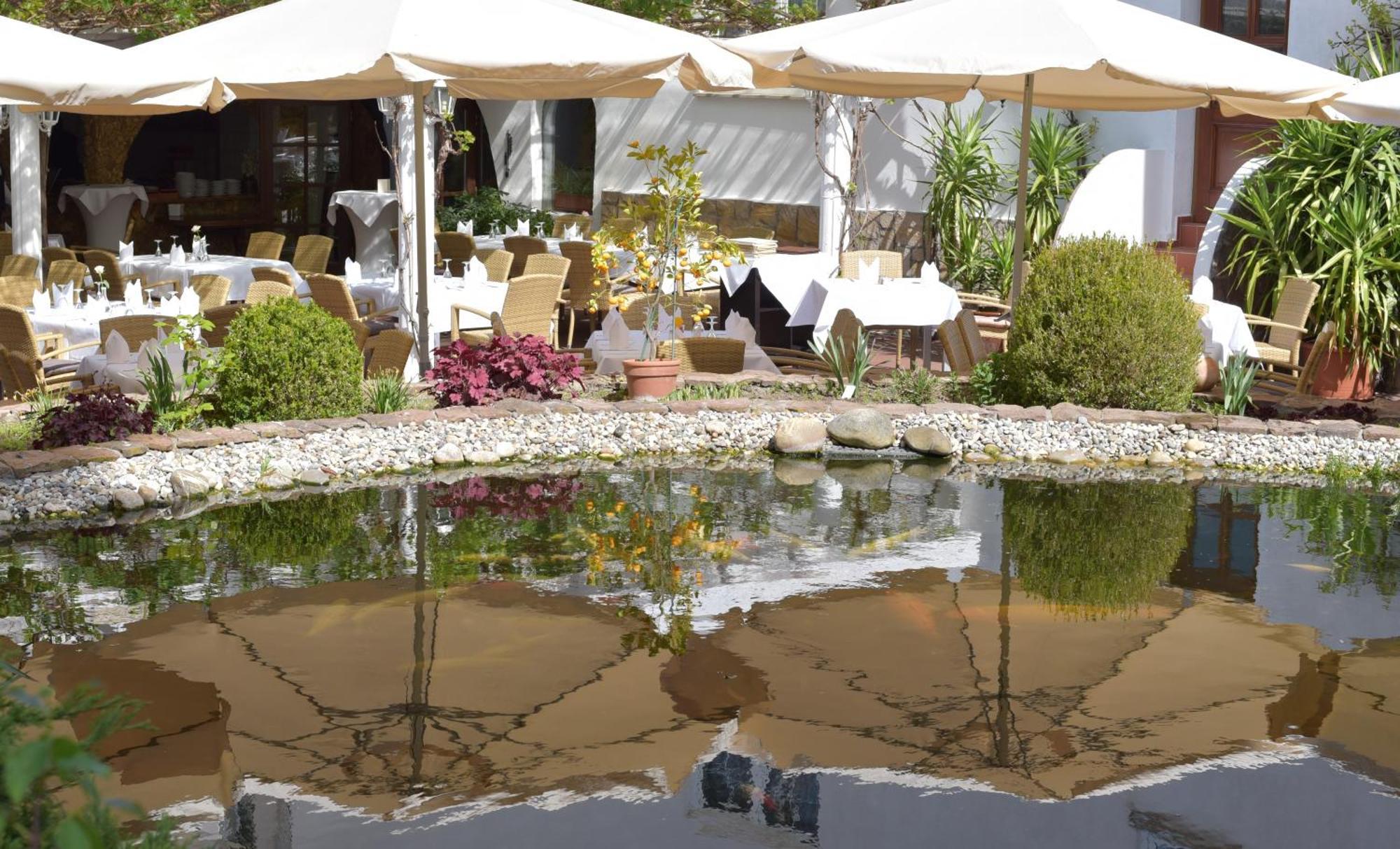 Winzergarten Hotel-Restaurant Grosskarlbach Exterior foto
