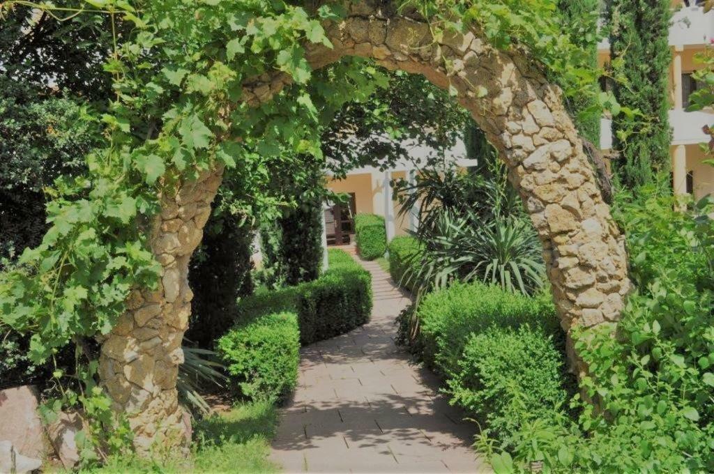 Winzergarten Hotel-Restaurant Grosskarlbach Exterior foto